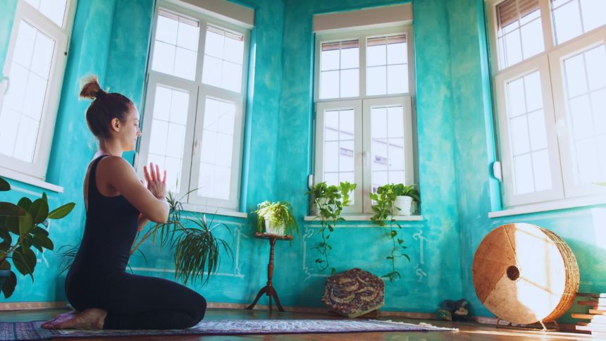 Wake Up and Shine: Morning Yoga Routine for an Energized Day