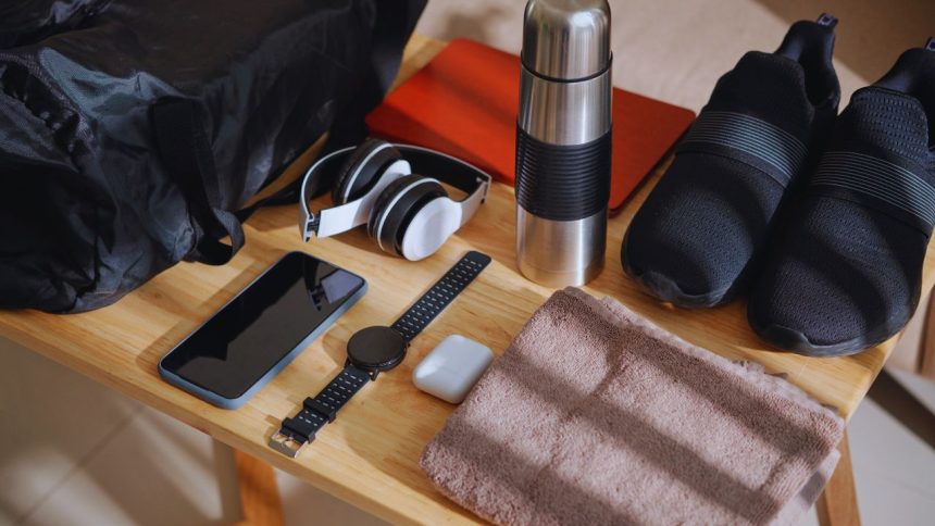 Ultimate Gym Bag: 15 Items That Guarantee a Flawless Workout