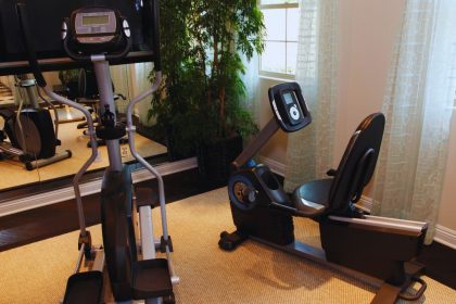 Compact & Mighty: Your Guide to Space-Saving Home Gyms!